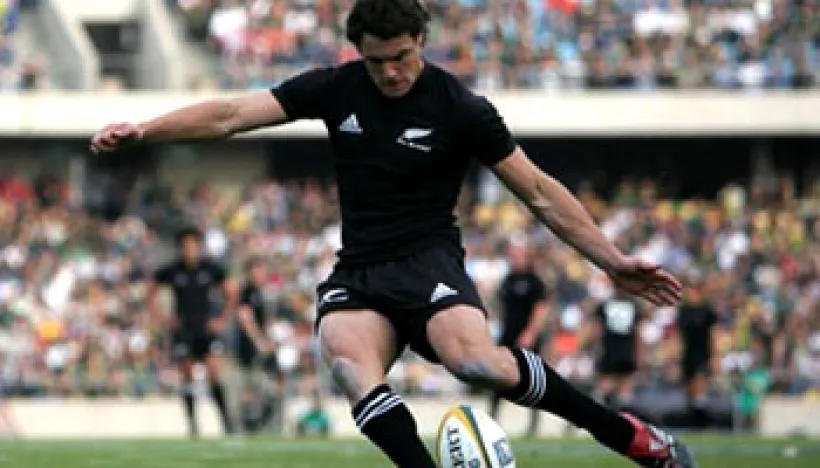 Daniel Carter of the All Blacks kicks a penalty during The Rugby