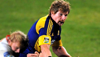Adam Thomson starts and finishes an excellent Highlanders try
