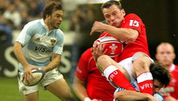 Dangerous Argentinian tackle vs Wales