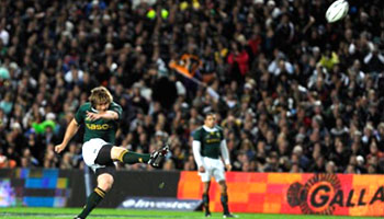 Springboks win the Tri Nations after tense battle with the All Blacks