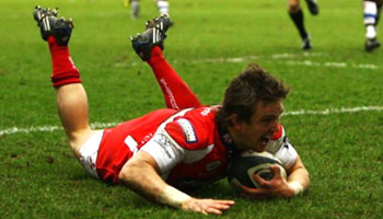 Gloucester and Bath go toe to toe at Kingsholm