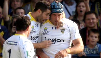 Jamie Cudmore yellow carded for punch but cited for stamp
