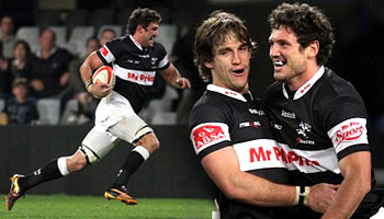 The Sharks go top of the table by beating Western Province