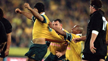 Classic Encounter - Wallabies snatch victory over All Blacks in 2001