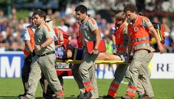 Juan-Manuel Leguizamon knocked out cold by Hufanga hit