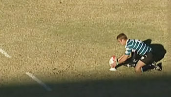 Riaan Viljoen's 62m monster penalty for Griquas