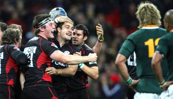 Saracens beat South Africa at Wembley