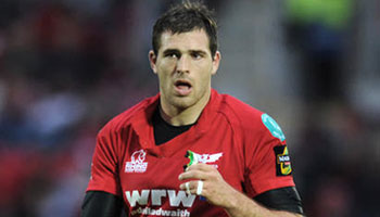 Sean Lamont yellow carded for hit on Isa Nacewa