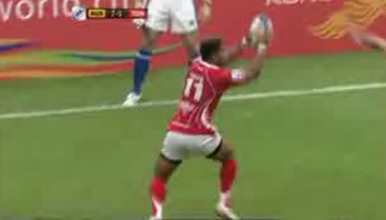 Cheeky Tongan try at the Hong Kong Sevens