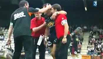 Hard hitting action from Narbonne against Toulon