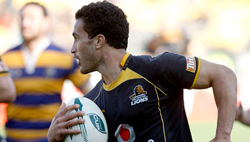 Great Wellington try finished by Tane Tu'ipolotu