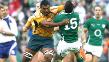 Wycliff Palu's yellow card hit on Rob Kearney